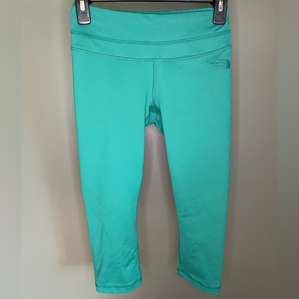 The North Face Women’s Knee-Length Leggings